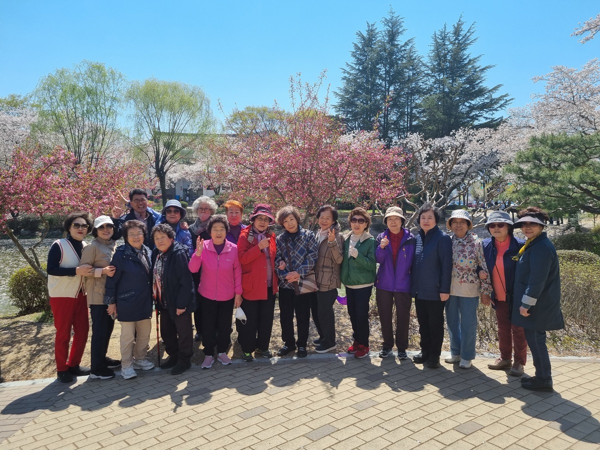 dd243838ff66fd0678abe1226ab051c2_1775805364_72.jpg